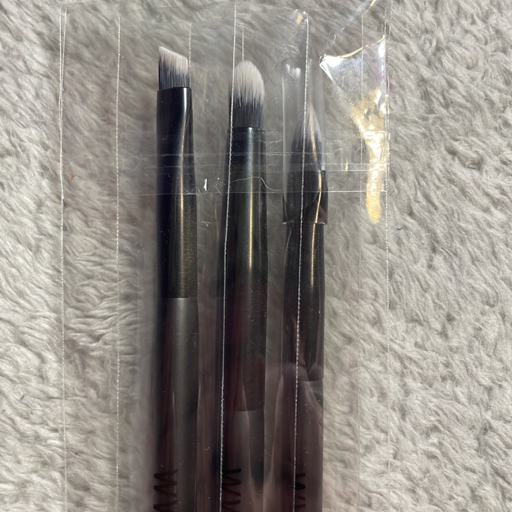 Brush bundle - Picture 2 of 3